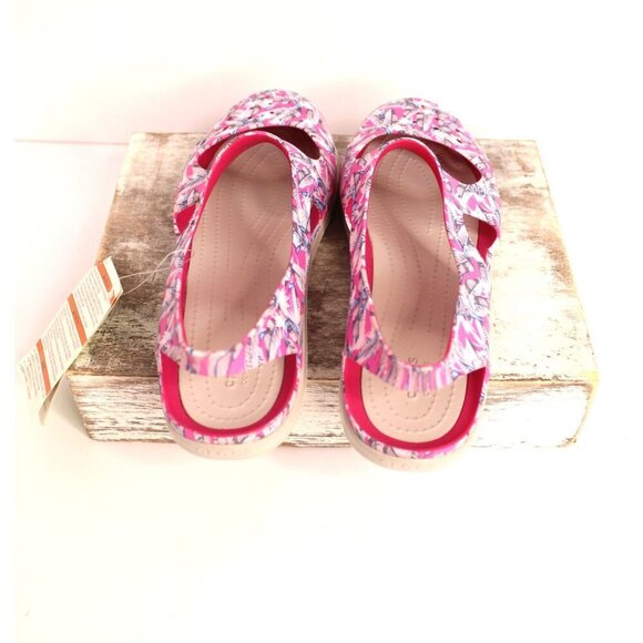 Crocs Shoes Swiftwater Wave Women's 9 Graphic Candy Pink Mary Jane Style NWT - Picture 4 of 9